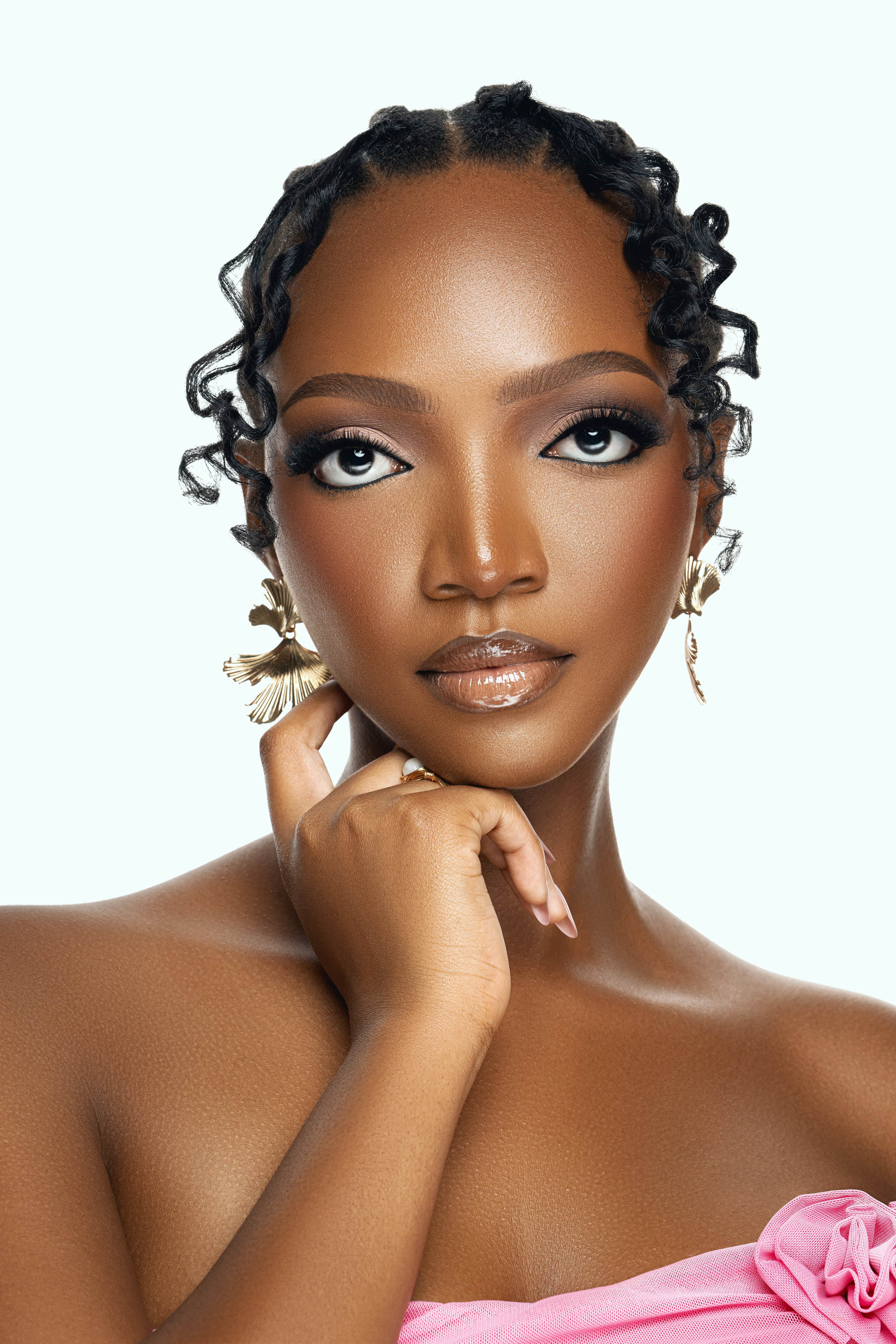 Cornrows updo styling